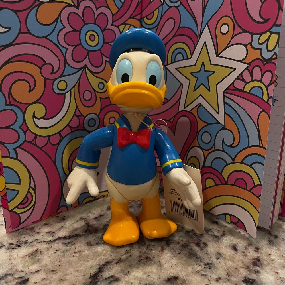 Vintage Donald Duck Posable 6.75" Figure